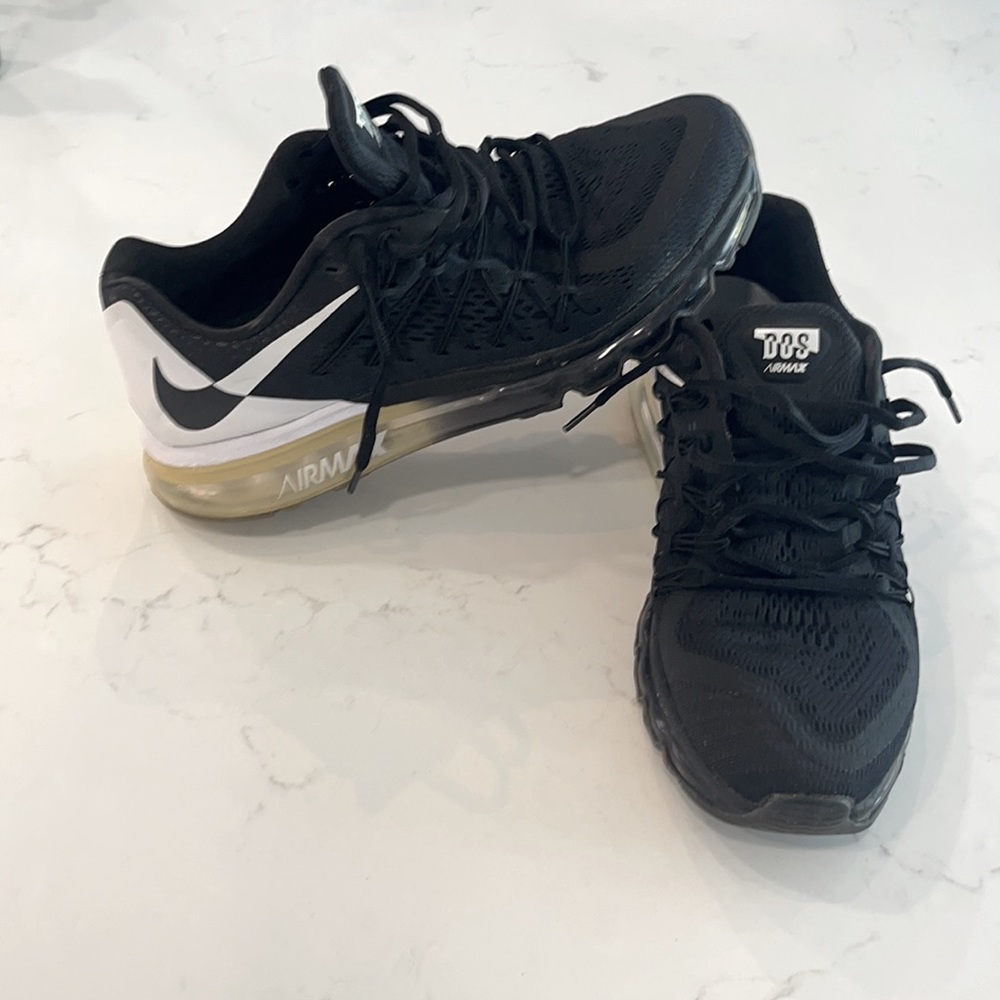 LA inspired Nike Air Max Dos limited release